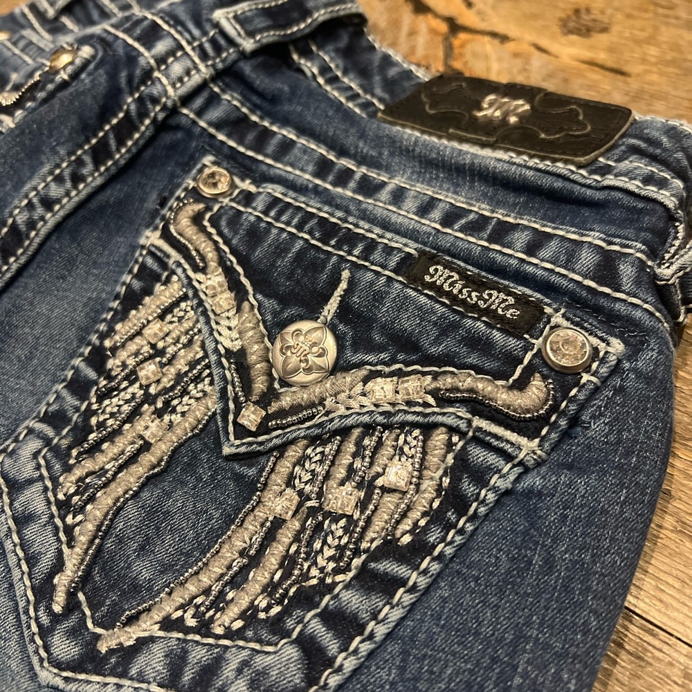 Miss Me Jeans
Inseam 31”